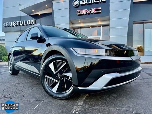 Used 2025 Hyundai Ioniq 5 SEL image 3