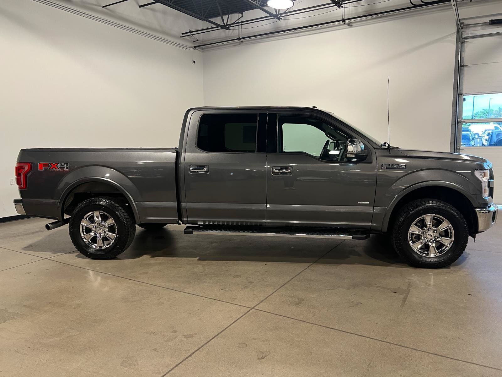 Used 2016 Ford F150 Lariat w/ Equipment Group 502A Luxury AWD/4WD image 2