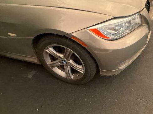 Used 2011 BMW 328i Sedan RWD image 2