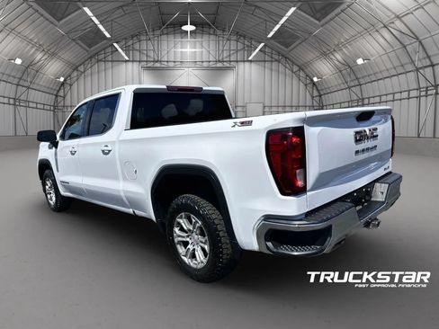 Used 2023 GMC Sierra 1500 SLE AWD/4WD image 2