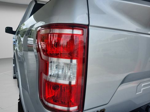 Used 2019 Ford F150 XLT w/ Equipment Group 302A Luxury AWD/4WD image 30