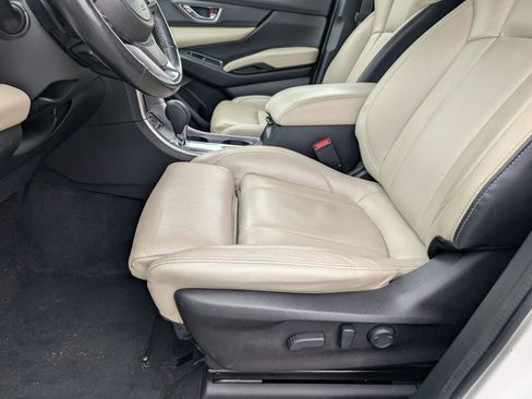 Used 2022 Subaru Ascent Limited AWD/4WD image 7