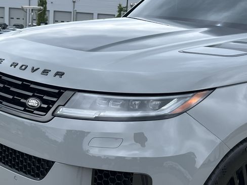 Used 2025 Land Rover Range Rover Sport SV Edition Two AWD/4WD image 19