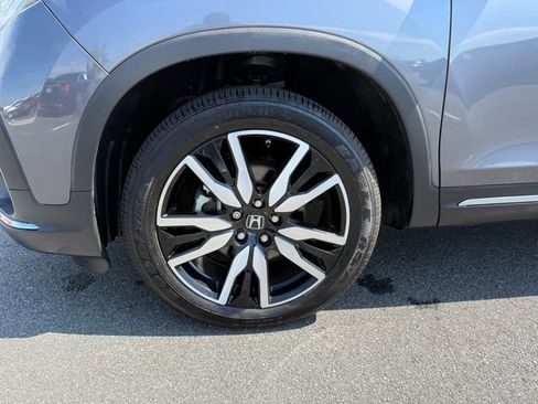 Used 2019 Honda Pilot Touring image 37