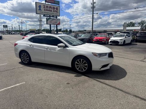 Used 2020 Acura TLX FWD image 5