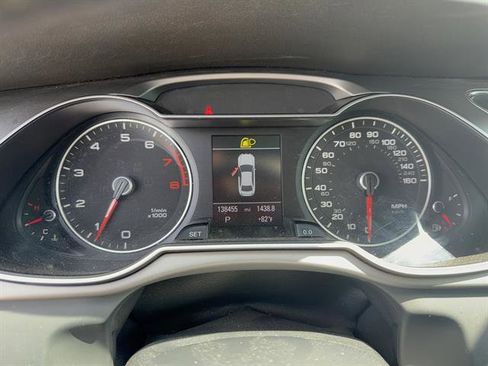 Used 2013 Audi A4 2.0T Prestige w/ Prestige Pkg image 5