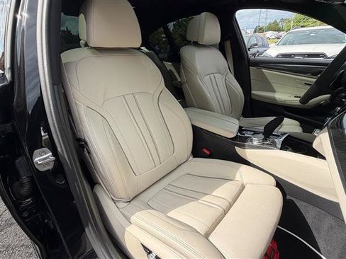 Used 2019 BMW M550i xDrive AWD/4WD image 15