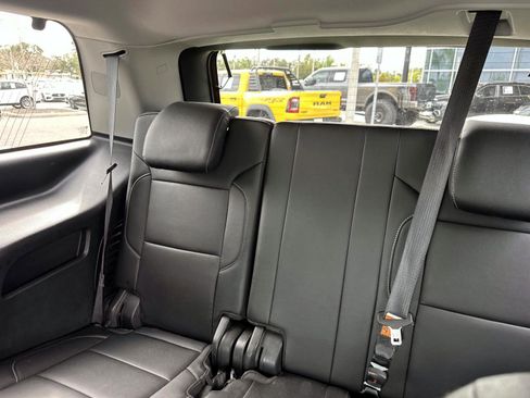 Used 2020 GMC Yukon SLT image 13