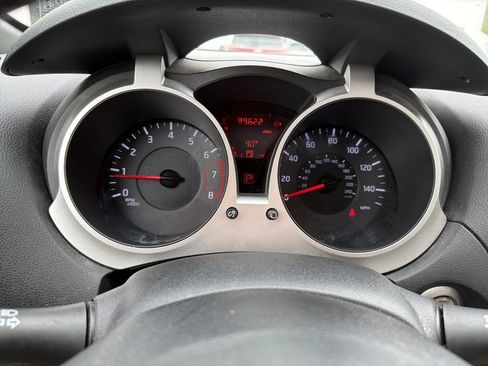 Used 2013 Nissan Juke SL AWD/4WD image 23