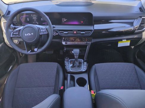 New 2026 Kia Seltos S image 14