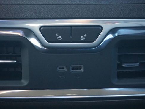 New 2026 Chevrolet Silverado 1500 LTZ w/ LTZ Premium Package image 27