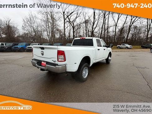 Used 2024 RAM 3500 Tradesman w/ Chrome Appearance Group image 31