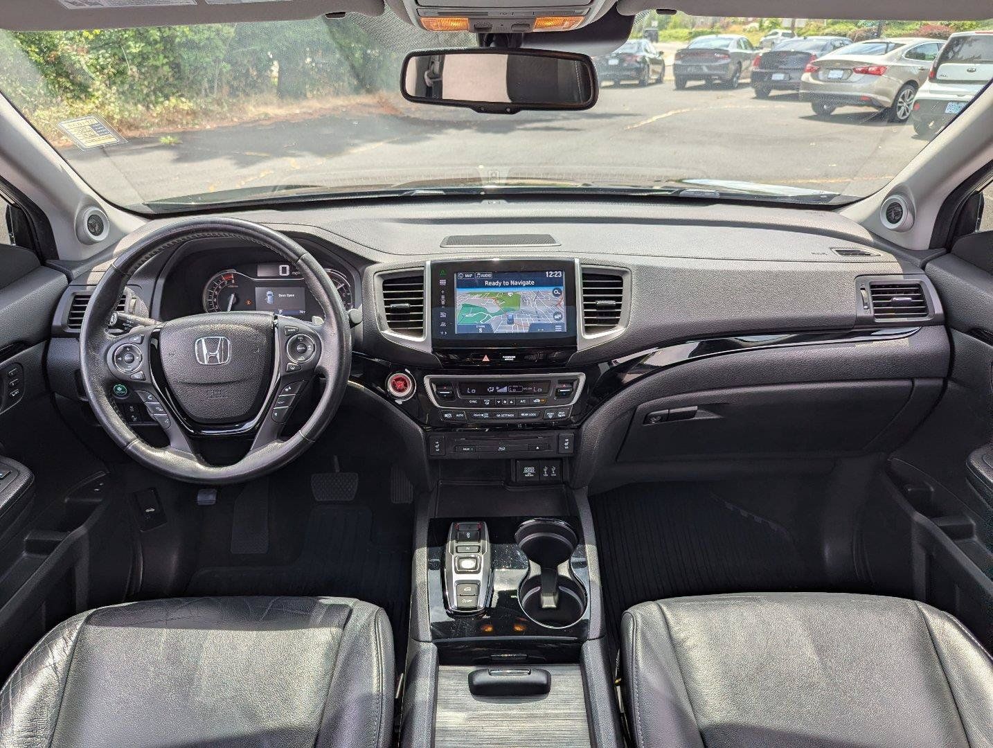 Used 2016 Honda Pilot Touring image 25