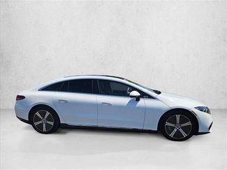 Used 2022 Mercedes-Benz EQS 450+ Sedan video 4