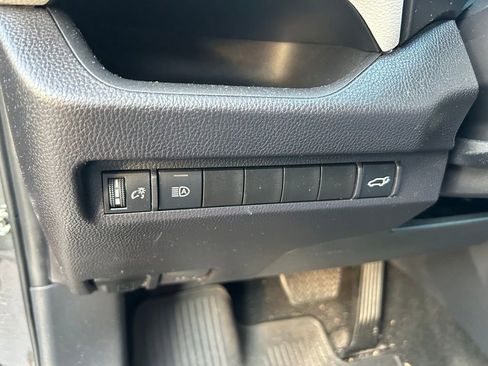 Used 2024 Toyota RAV4 XLE w/ Convenience Package FWD image 19