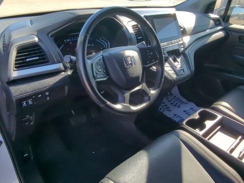Certified 2024 Honda Odyssey EX-L image 12