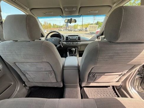 Used 2005 Toyota Camry LE image 20