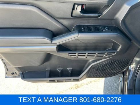 Used 2025 Toyota Tacoma SR5 AWD/4WD image 19