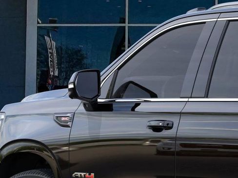 New 2026 GMC Yukon XL AT4 Ultimate image 12