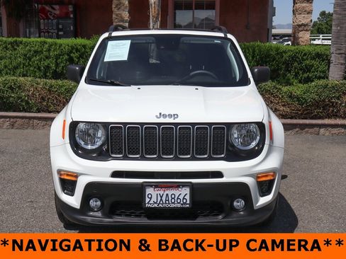 Used 2023 Jeep Renegade Latitude w/ Sun & Fun Group image 3