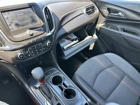 Used 2023 Chevrolet Equinox RS FWD image 32