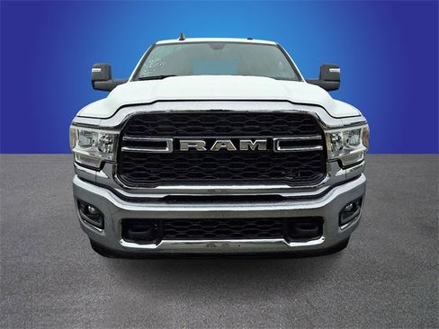 Used 2023 RAM 3500 Tradesman w/ Chrome Appearance Group image 2