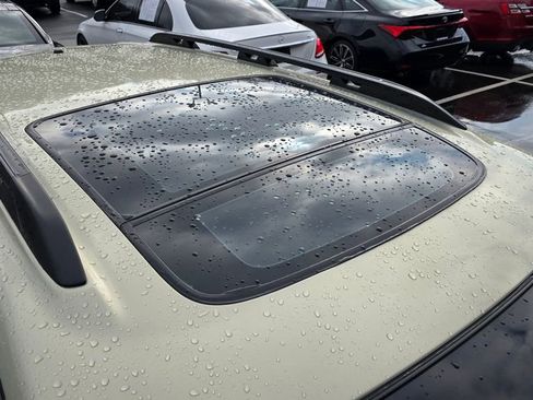 Used 2005 Subaru Outback 3.0R L.L. Bean image 9