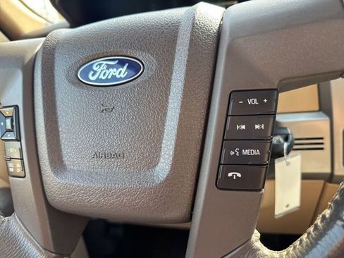 Used 2012 Ford F150 Lariat w/ Lariat Chrome Pkg image 30