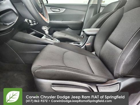 Used 2024 Kia Forte LXS image 20