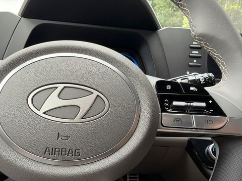 New 2026 Hyundai Elantra Sport FWD image 27