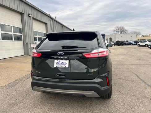 Used 2024 Ford Edge SEL w/ Convenience Package AWD/4WD image 5