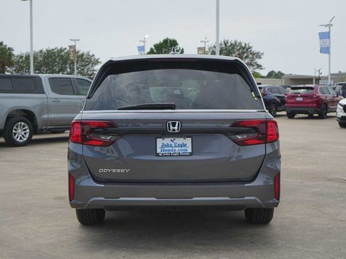 Used 2026 Honda Odyssey EX-L image 5