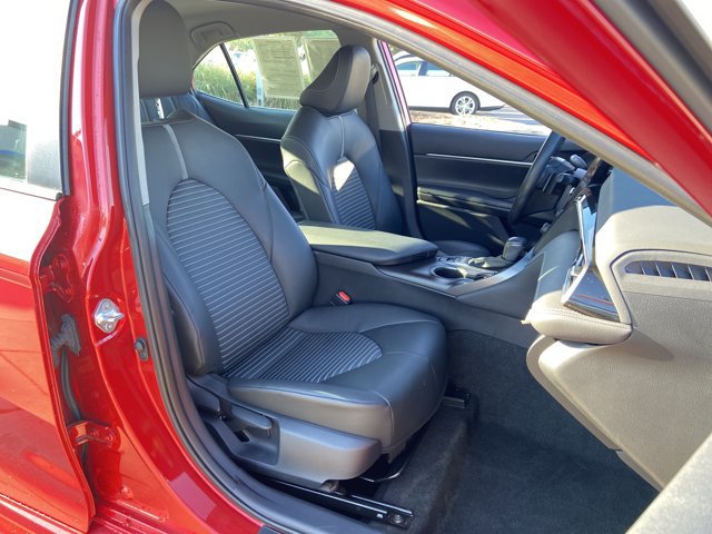 Used 2023 Toyota Camry SE FWD image 20