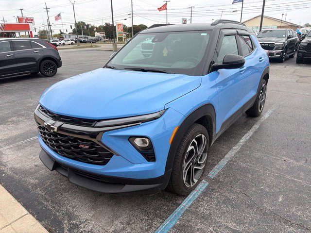 Used 2024 Chevrolet TrailBlazer RS w/ Driver Confidence Package AWD/4WD image 2