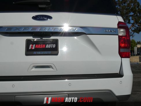 Used 2020 Ford Expedition Max XLT w/ Equipment Group 202A RWD image 10