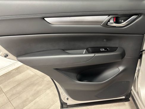 Certified 2025 MAZDA CX-5 AWD 2.5 S w/ Preferred Package image 17