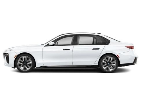 Certified 2023 BMW 740i w/ Parking Assistance Package image 3