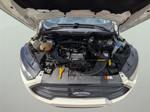 Used 2018 Ford EcoSport S image 11