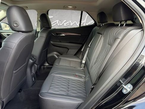 Certified 2023 Buick Envision Avenir image 22