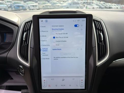 Used 2022 Ford Edge SEL w/ Convenience Package image 26