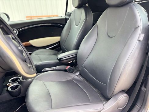 Used 2012 MINI Cooper Convertible image 10