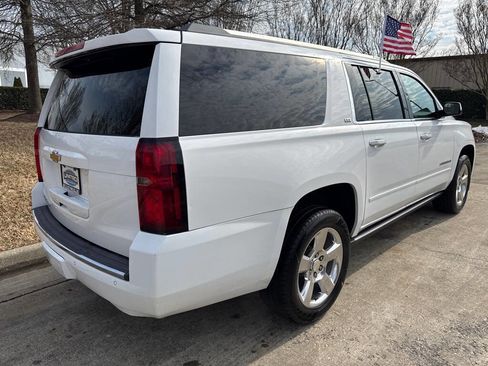 Used 2016 Chevrolet Suburban LTZ image 3