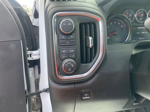 Used 2023 Chevrolet Silverado 2500 LT w/ Convenience Package AWD/4WD image 18