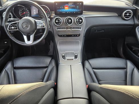 Used 2020 Mercedes-Benz GLC 300 4MATIC image 16