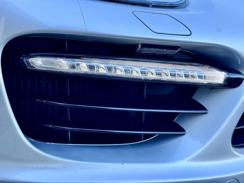 Used 2014 Porsche Cayenne Turbo S AWD/4WD image 56