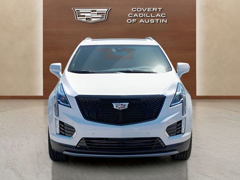 New 2026 Cadillac XT5 Premium Luxury w/ LPO, ONYX Package FWD image 4