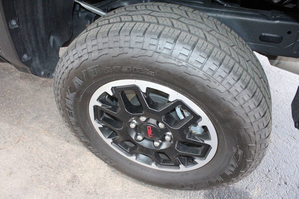 Certified 2025 Toyota Tacoma TRD Off-Road w/ TRD Off Road Upgrade Package AWD/4WD image 66