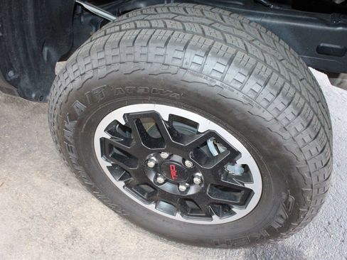 Certified 2025 Toyota Tacoma TRD Off-Road w/ TRD Off Road Upgrade Package AWD/4WD image 66