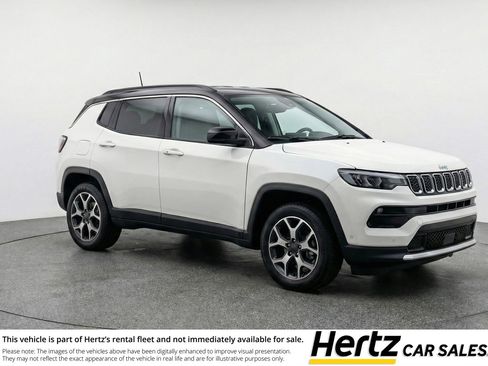 Used 2025 Jeep Compass Limited AWD/4WD image 1