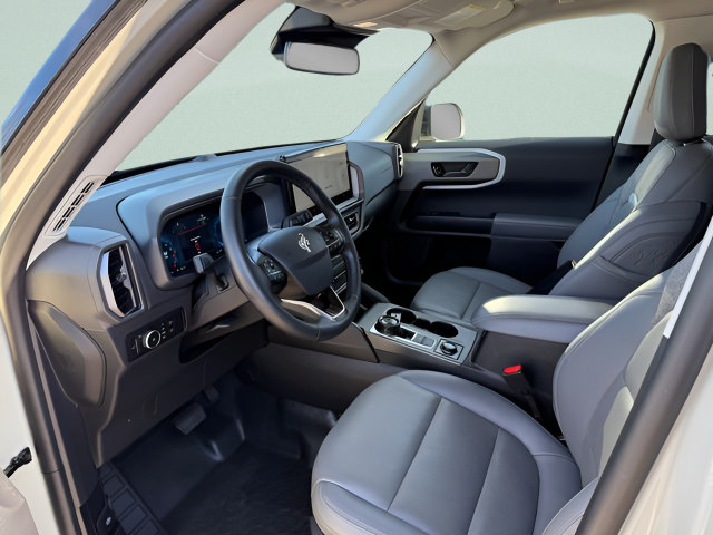 Used 2025 Ford Bronco Sport Badlands AWD/4WD image 4